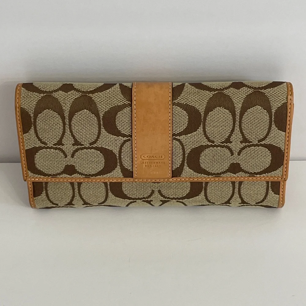 Coach Vintage Hamptons Signature Long Wallet Khaki Tan